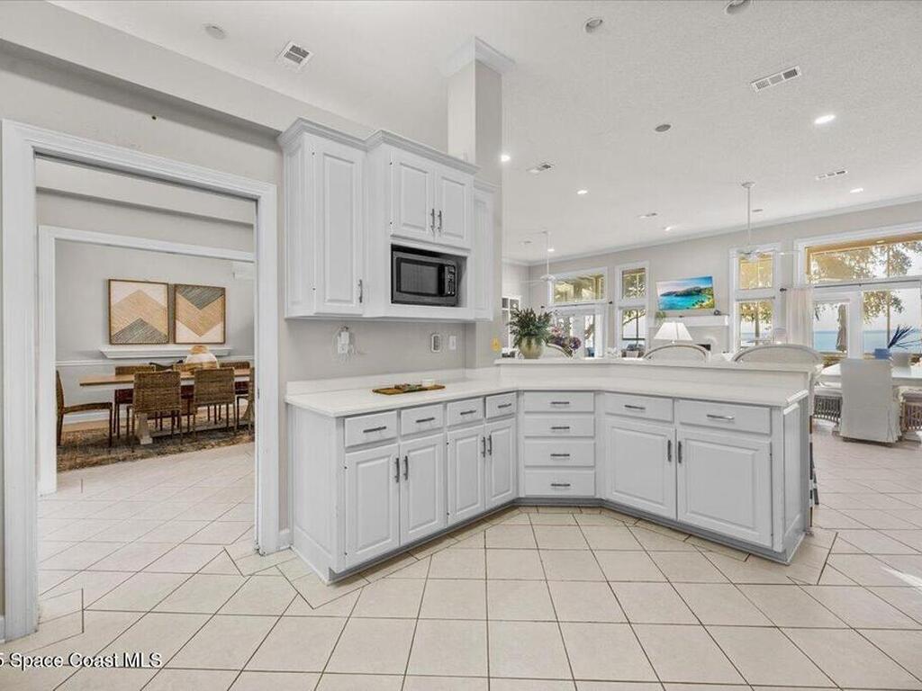 449 S Garcon Point Road, Milton, FL 32583