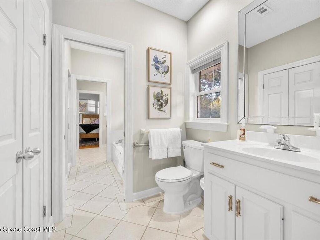 449 S Garcon Point Road, Milton, FL 32583