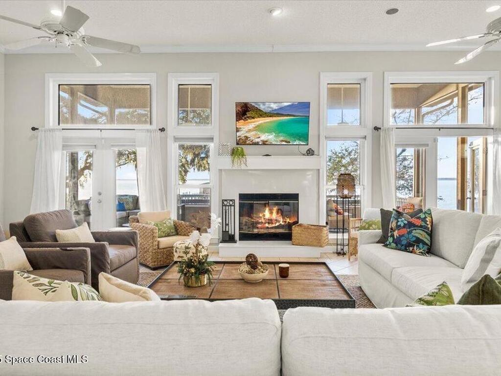 449 S Garcon Point Road, Milton, FL 32583