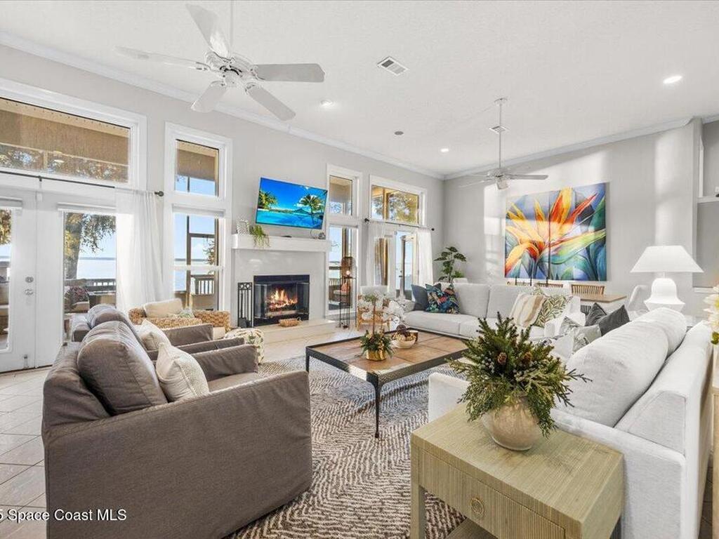 449 S Garcon Point Road, Milton, FL 32583