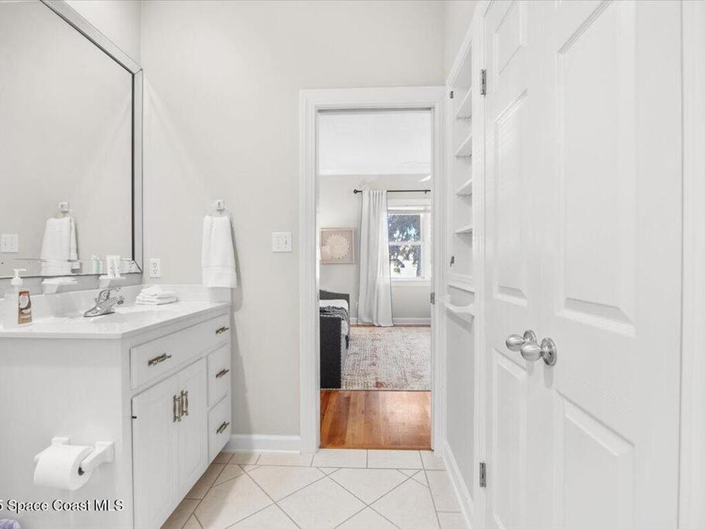 449 S Garcon Point Road, Milton, FL 32583