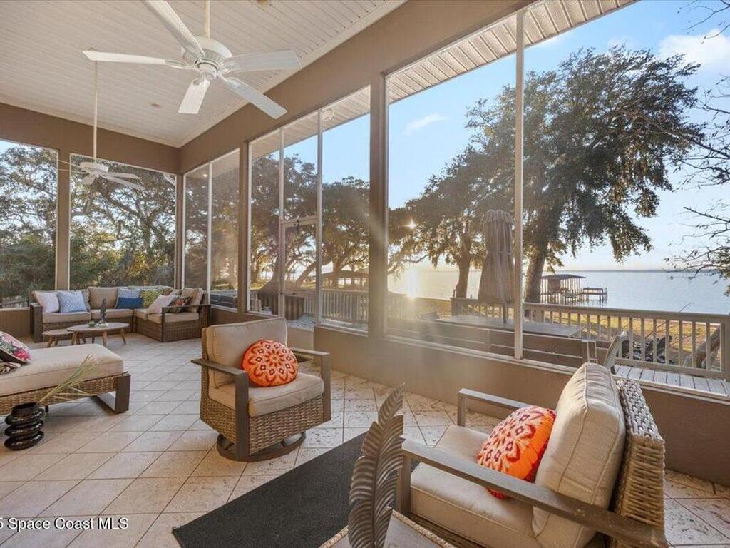 449 S Garcon Point Road, Milton, FL 32583