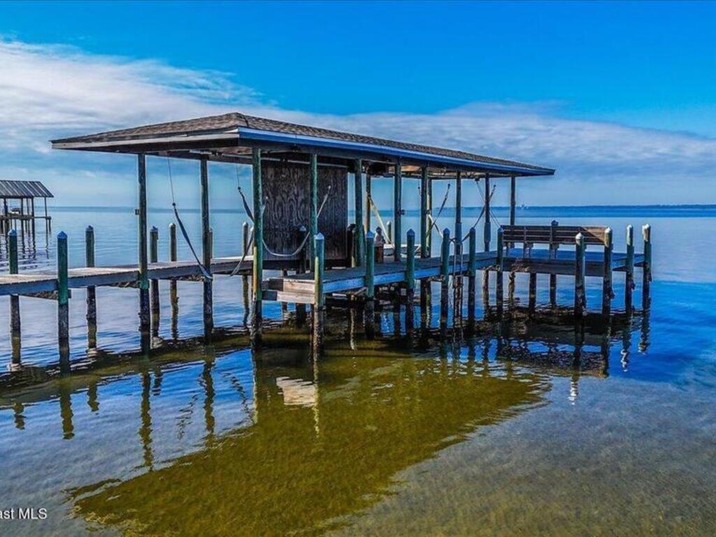 449 S Garcon Point Road, Milton, FL 32583