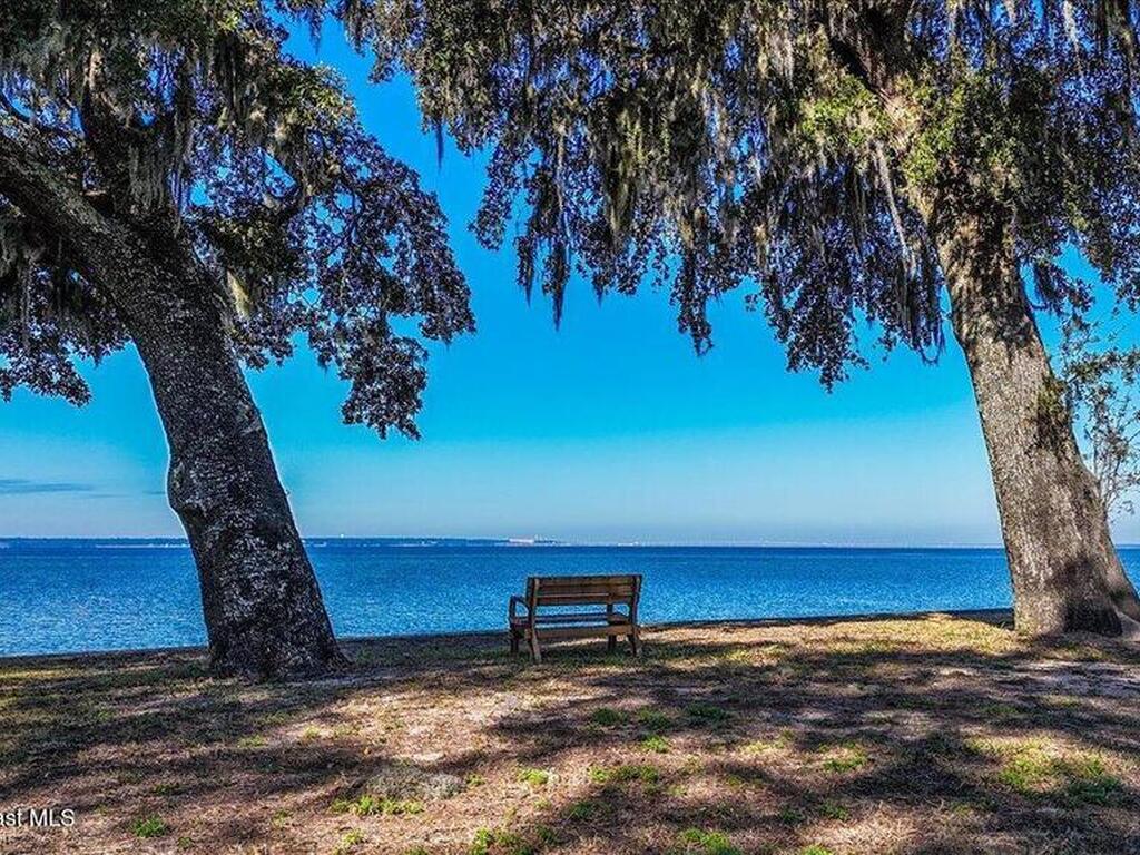 449 S Garcon Point Road, Milton, FL 32583