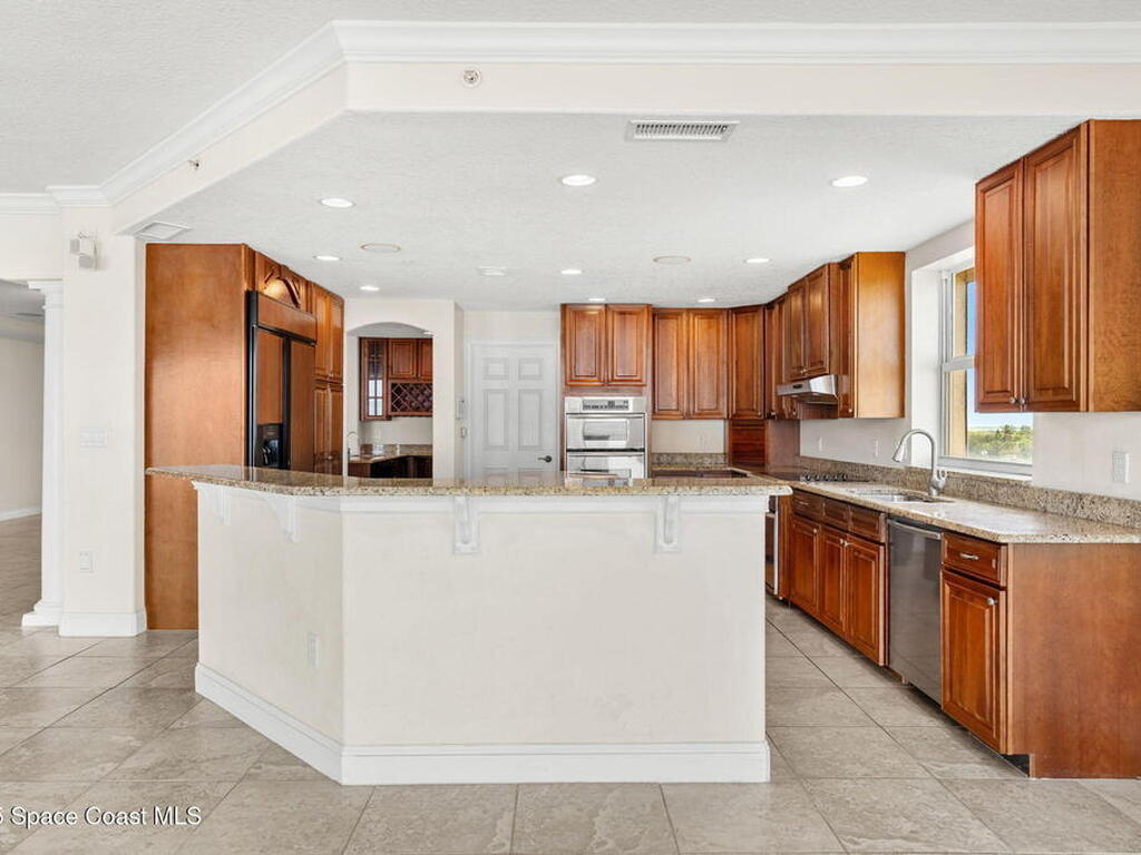 225 N Atlantic Avenue, Cocoa Beach, FL 32931