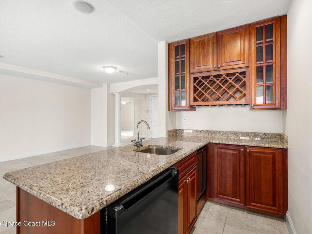 225 N Atlantic Avenue, Cocoa Beach, FL 32931