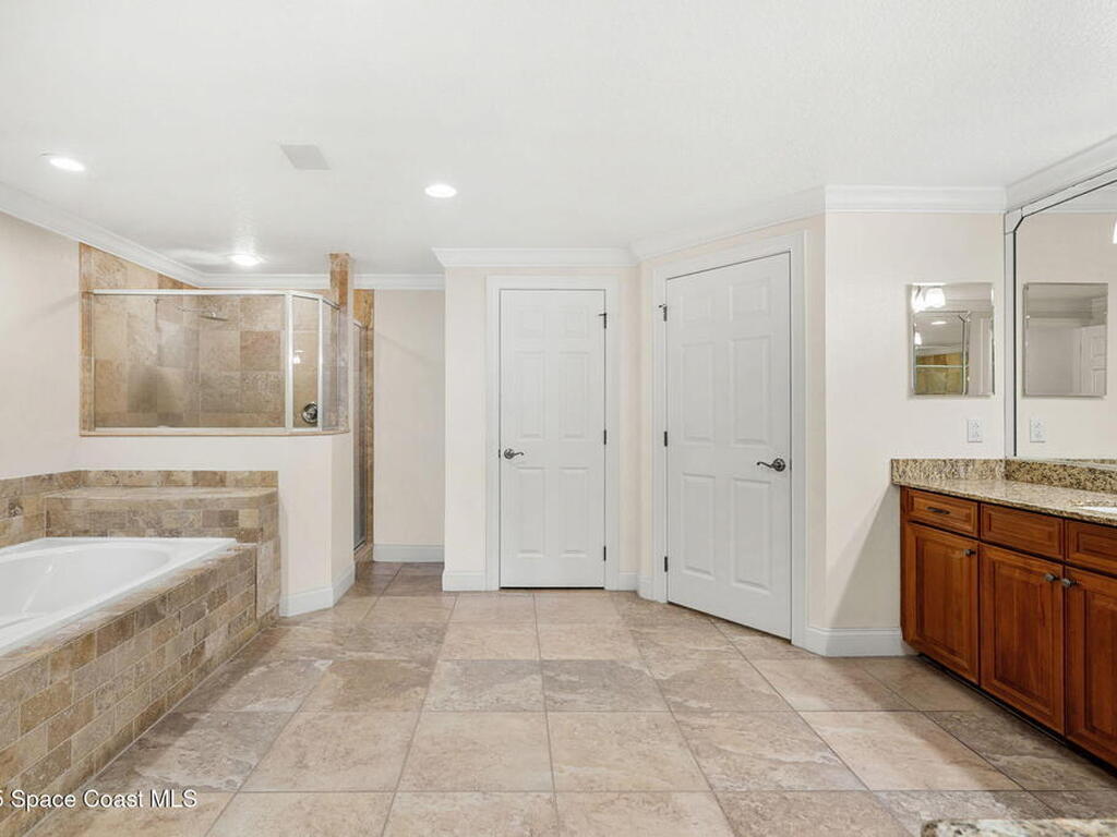 225 N Atlantic Avenue, Cocoa Beach, FL 32931