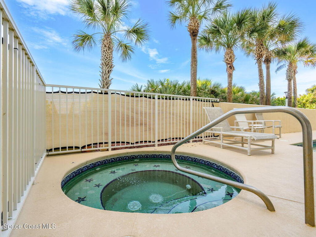225 N Atlantic Avenue, Cocoa Beach, FL 32931