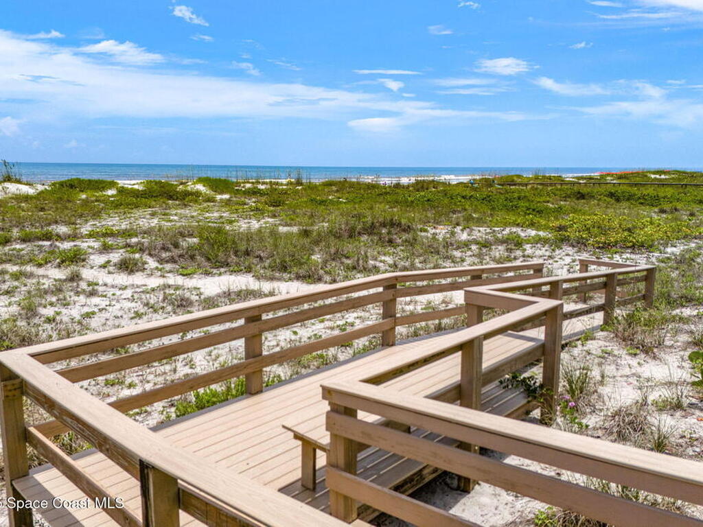 225 N Atlantic Avenue, Cocoa Beach, FL 32931