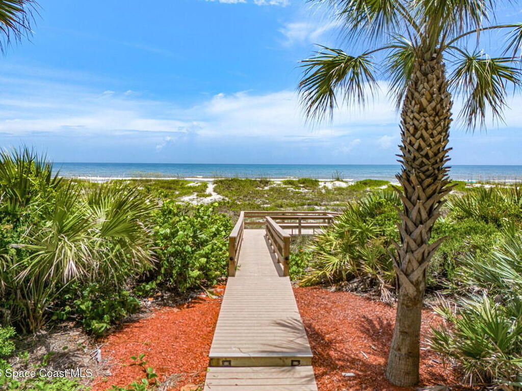 225 N Atlantic Avenue, Cocoa Beach, FL 32931