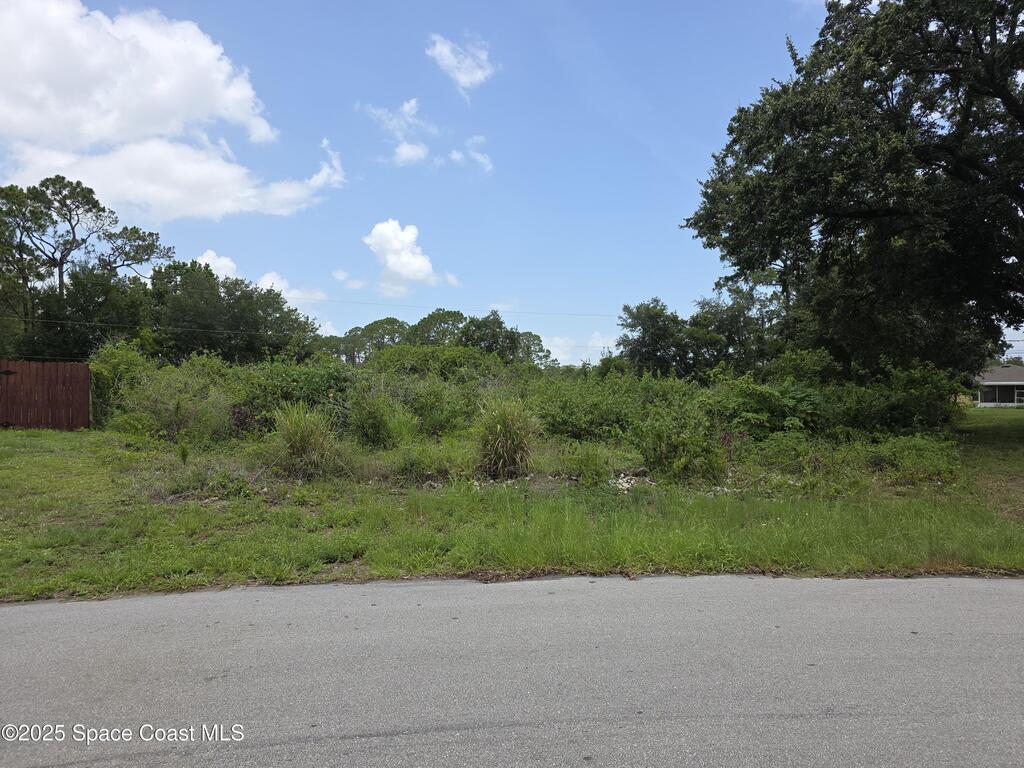650 Waycross Road, Palm Bay, FL 32908