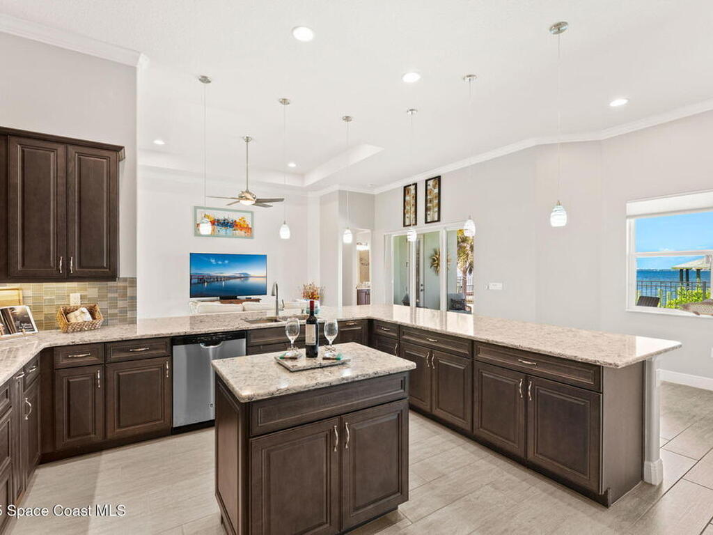 210 Milford Point Drive, Merritt Island, FL 32952