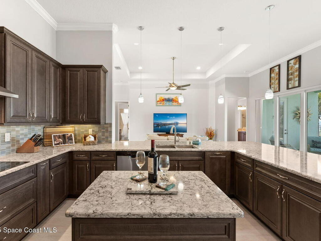 210 Milford Point Drive, Merritt Island, FL 32952