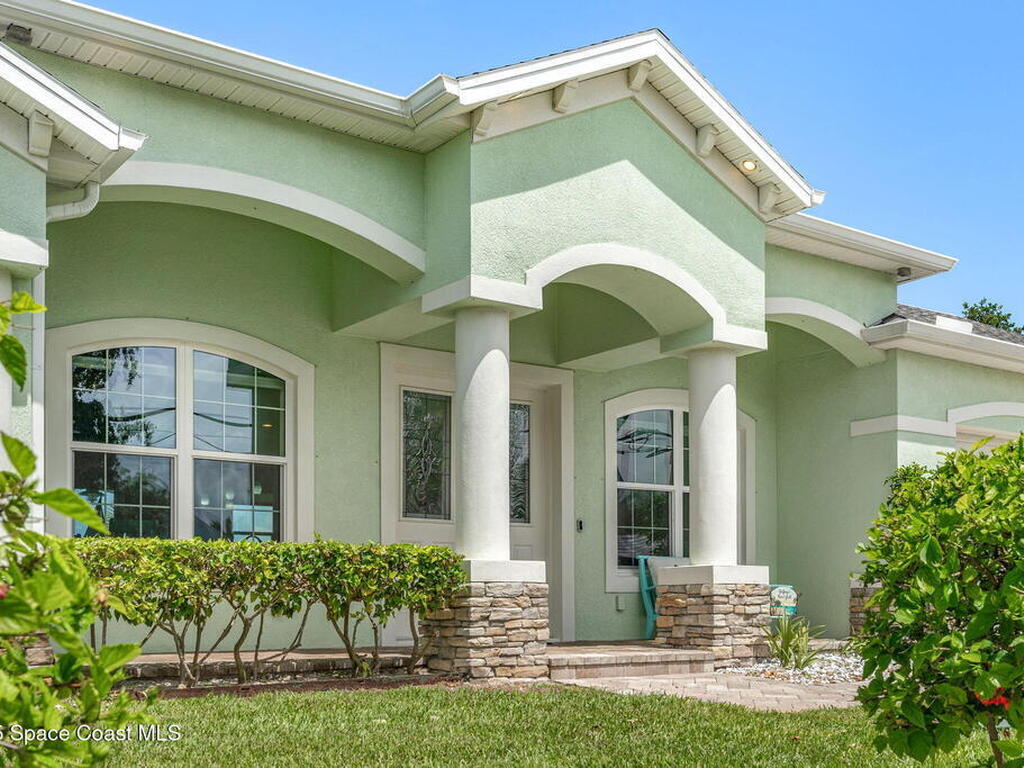 210 Milford Point Drive, Merritt Island, FL 32952