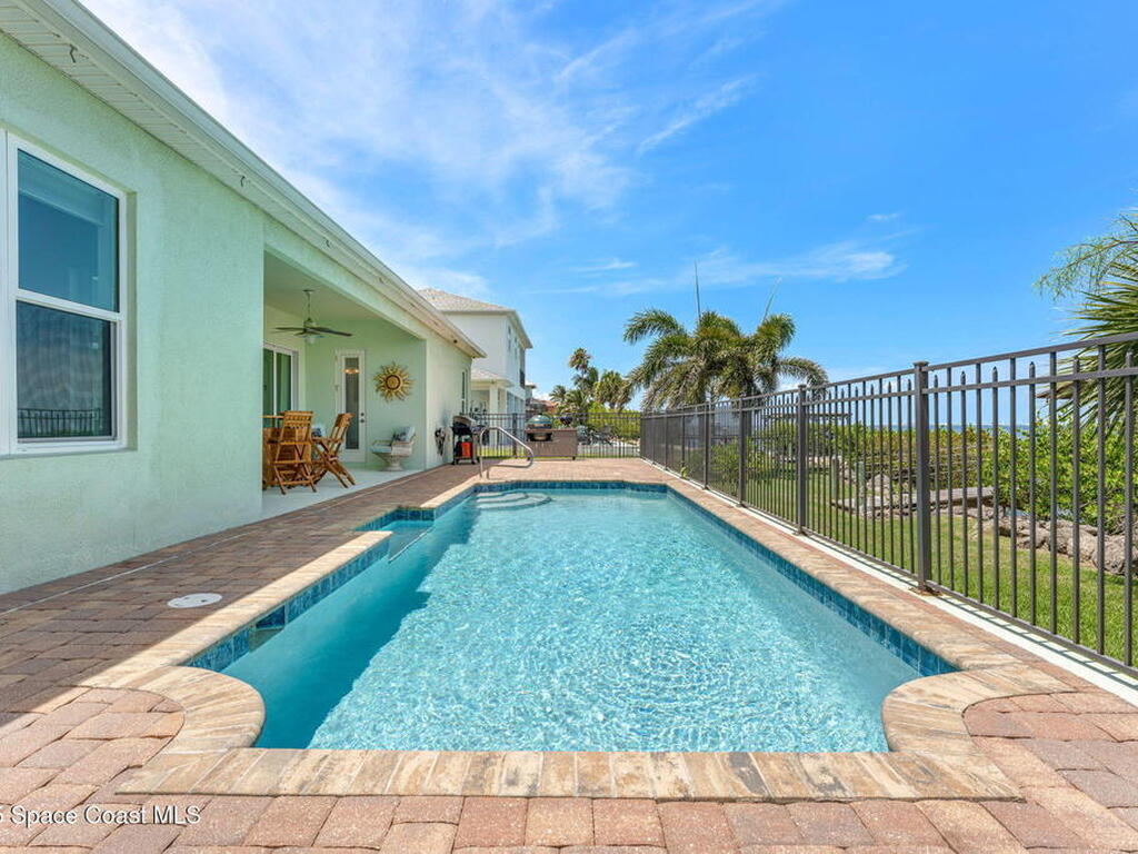 210 Milford Point Drive, Merritt Island, FL 32952