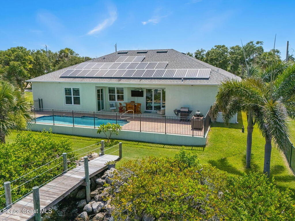 210 Milford Point Drive, Merritt Island, FL 32952