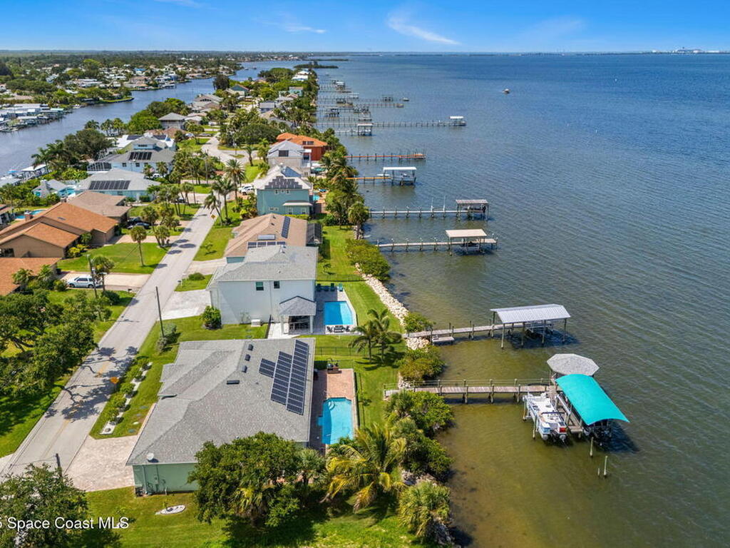 210 Milford Point Drive, Merritt Island, FL 32952