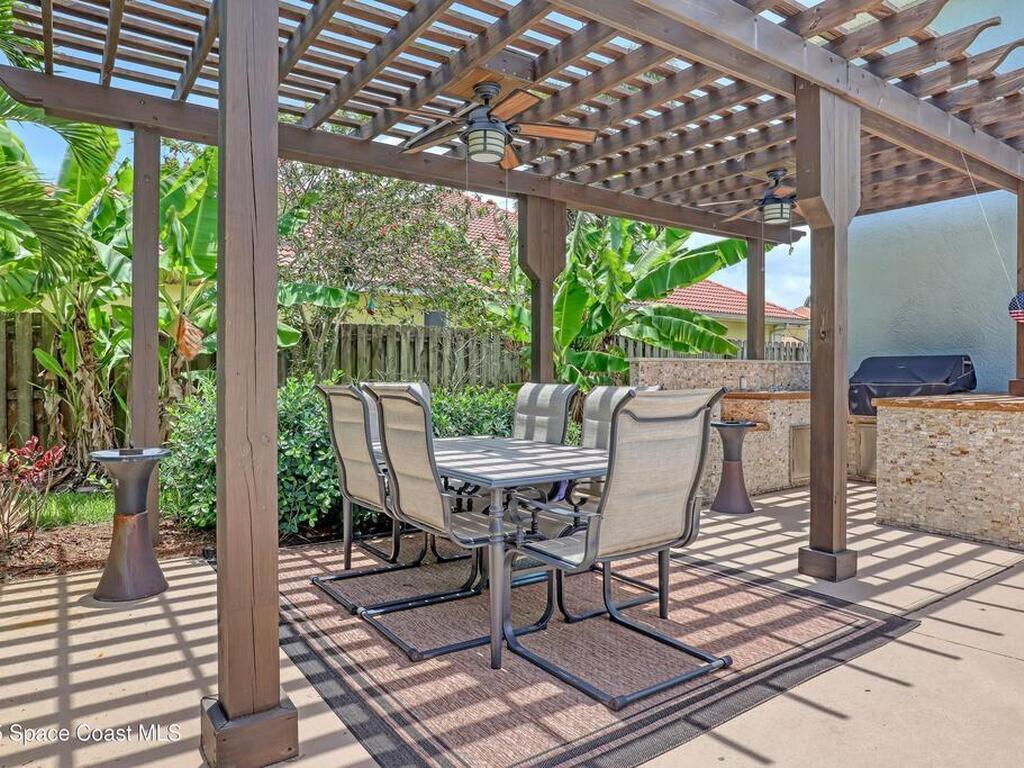 2479 Long Sandy Circle, Merritt Island, FL 32952