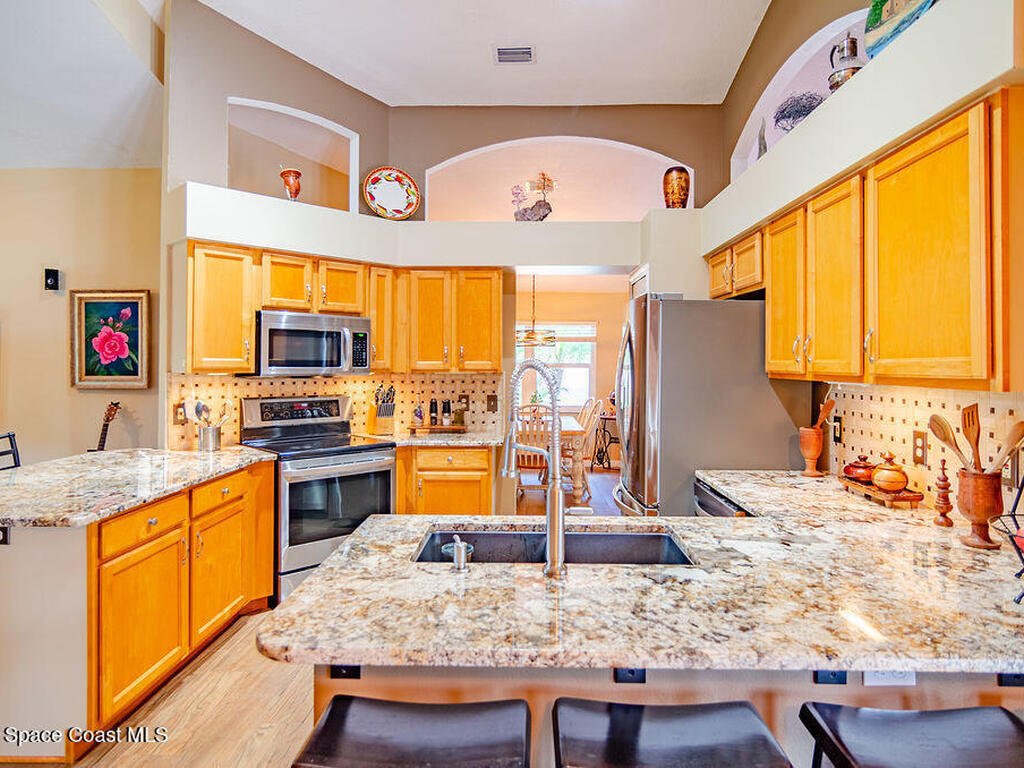 4204 Long Leaf Drive, Melbourne, FL 32940