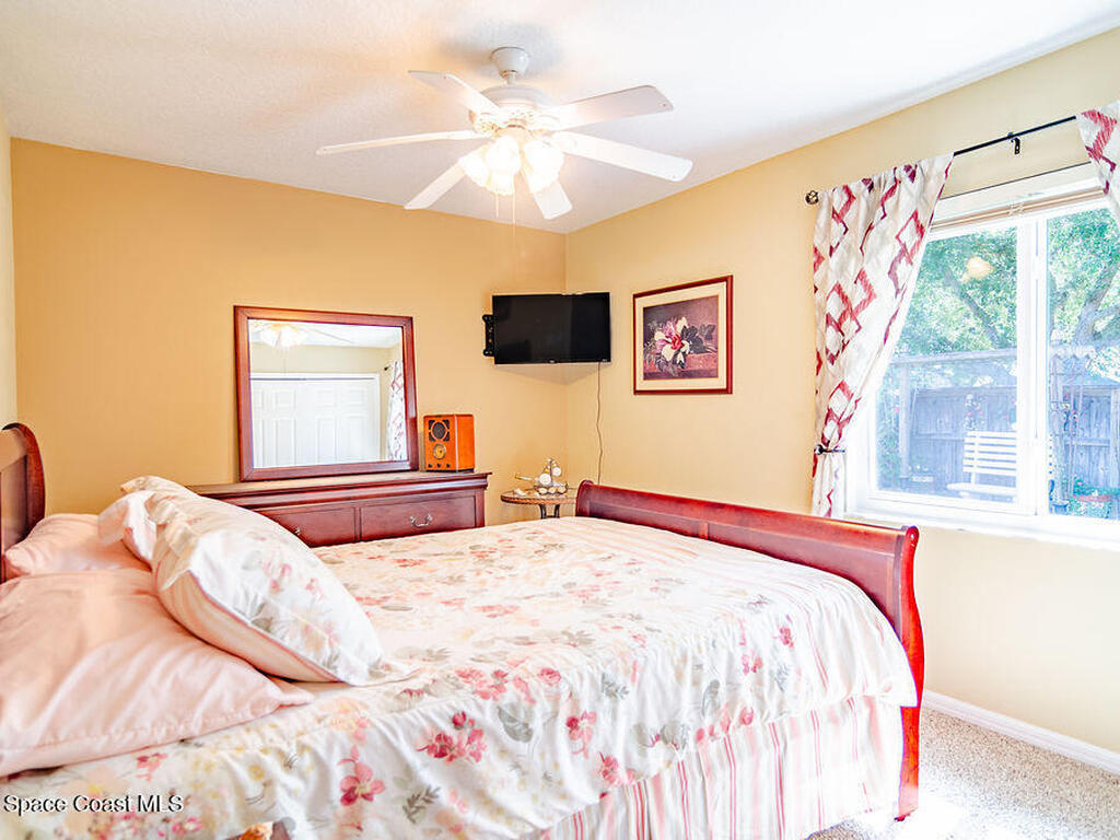 4204 Long Leaf Drive, Melbourne, FL 32940