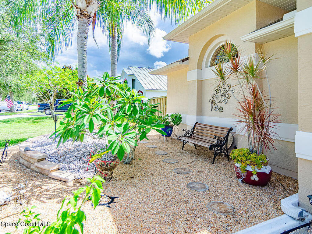 4204 Long Leaf Drive, Melbourne, FL 32940