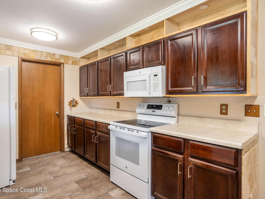 716 Endicott Road, Melbourne, FL 32940