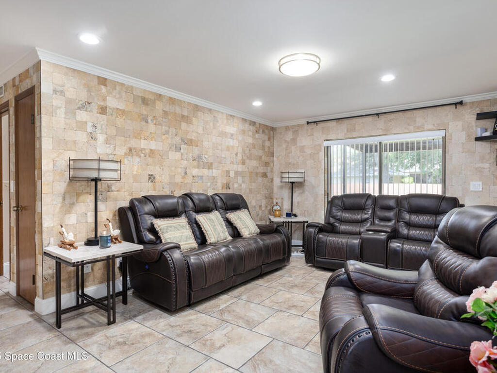 716 Endicott Road, Melbourne, FL 32940