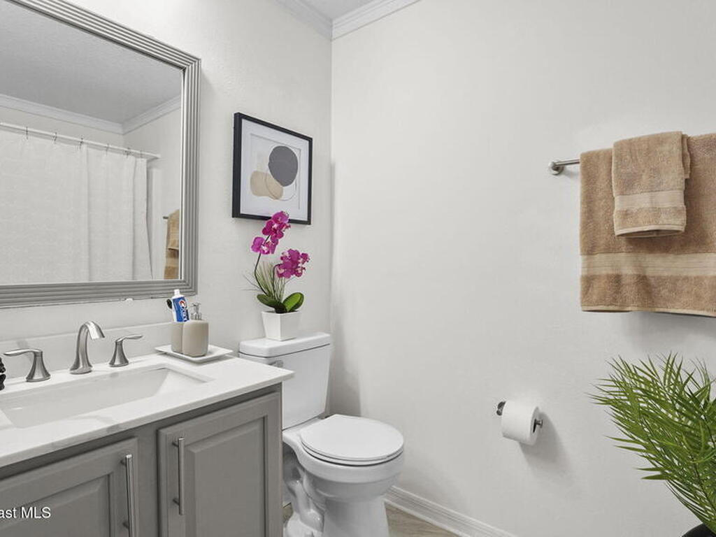 160 Eureka Avenue, Palm Bay, FL 32907