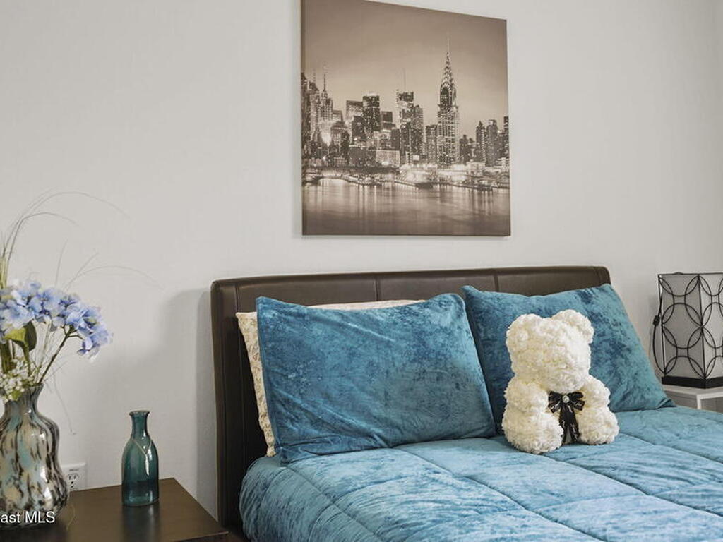 160 Eureka Avenue, Palm Bay, FL 32907