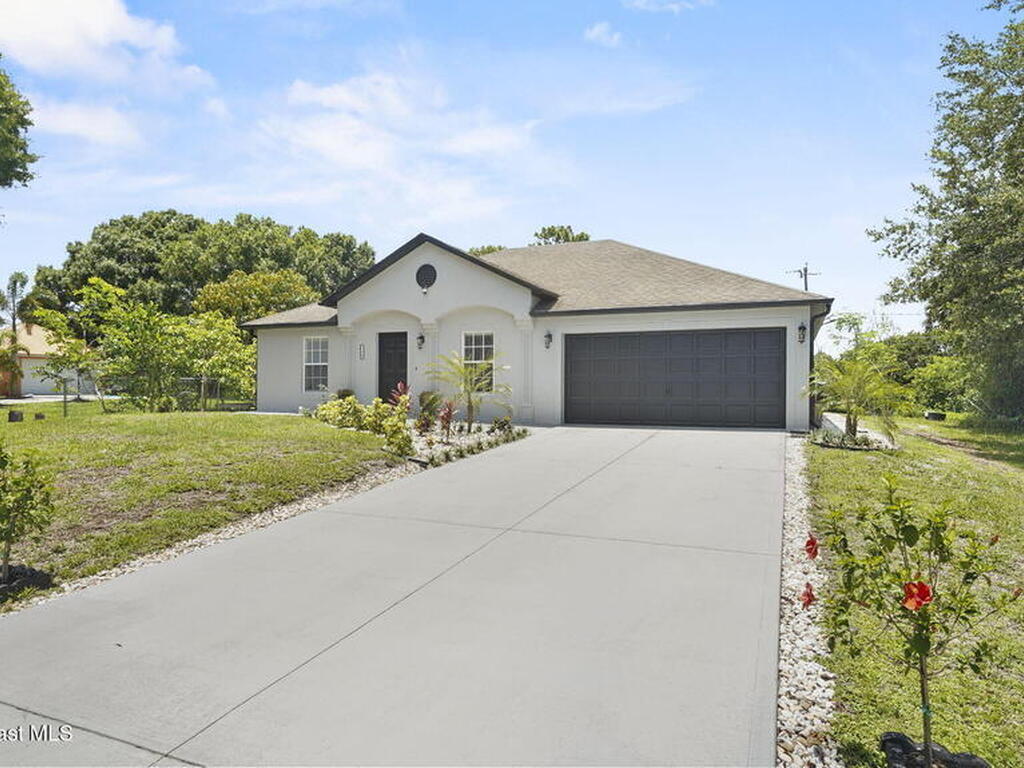 160 Eureka Avenue, Palm Bay, FL 32907