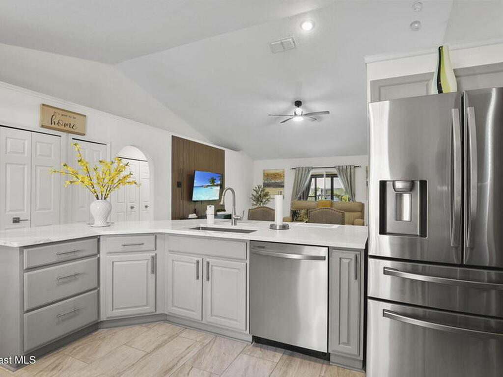 160 Eureka Avenue, Palm Bay, FL 32907