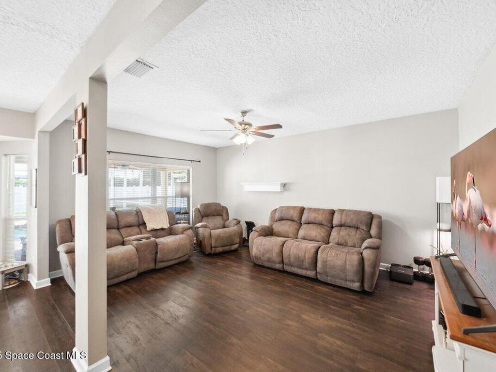1236 Foxridge Place, Melbourne, FL 32940