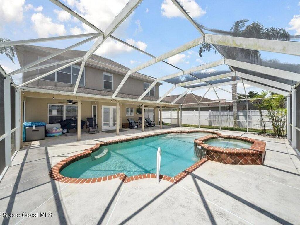 1236 Foxridge Place, Melbourne, FL 32940
