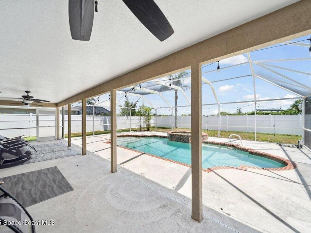 1236 Foxridge Place, Melbourne, FL 32940