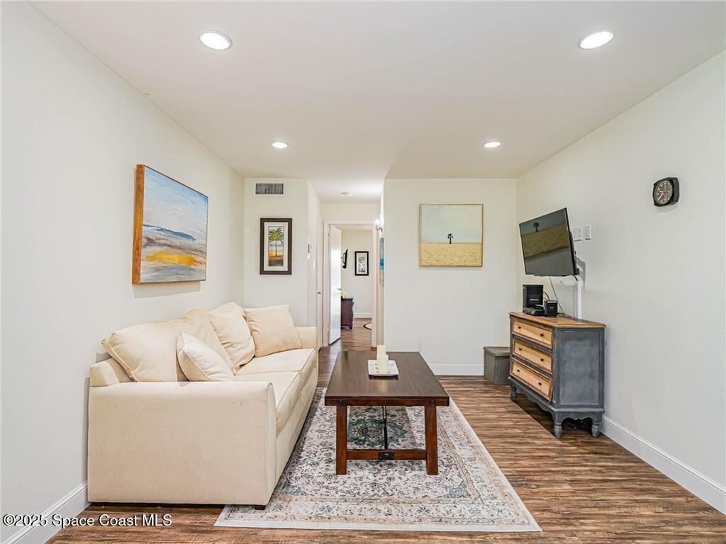 76 Royal Oak Drive, Vero Beach, FL 32962