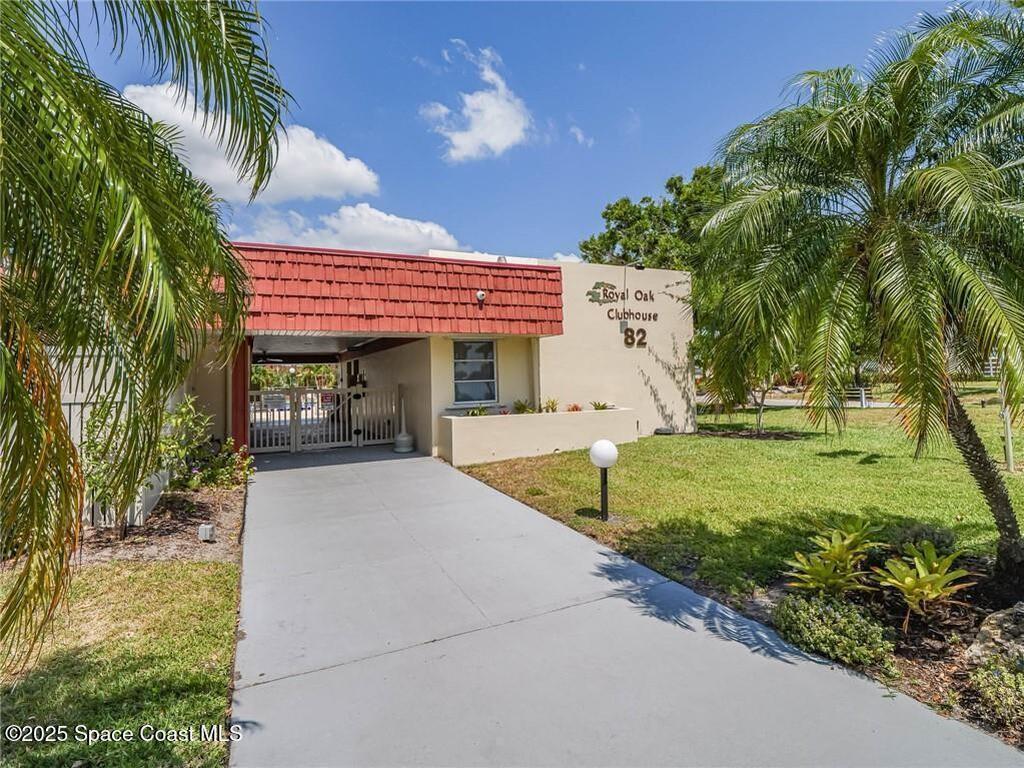 76 Royal Oak Drive, Vero Beach, FL 32962
