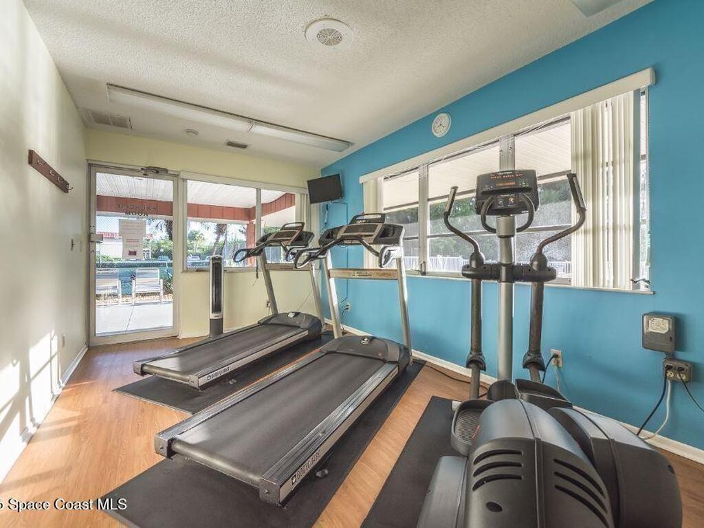 76 Royal Oak Drive, Vero Beach, FL 32962