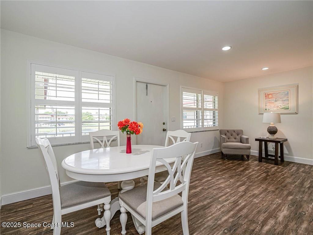 76 Royal Oak Drive, Vero Beach, FL 32962