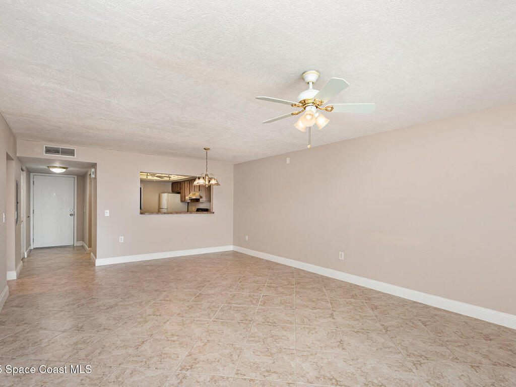 1465 Jimmy Buffett Memorial Highway, Satellite Beach, FL 32937
