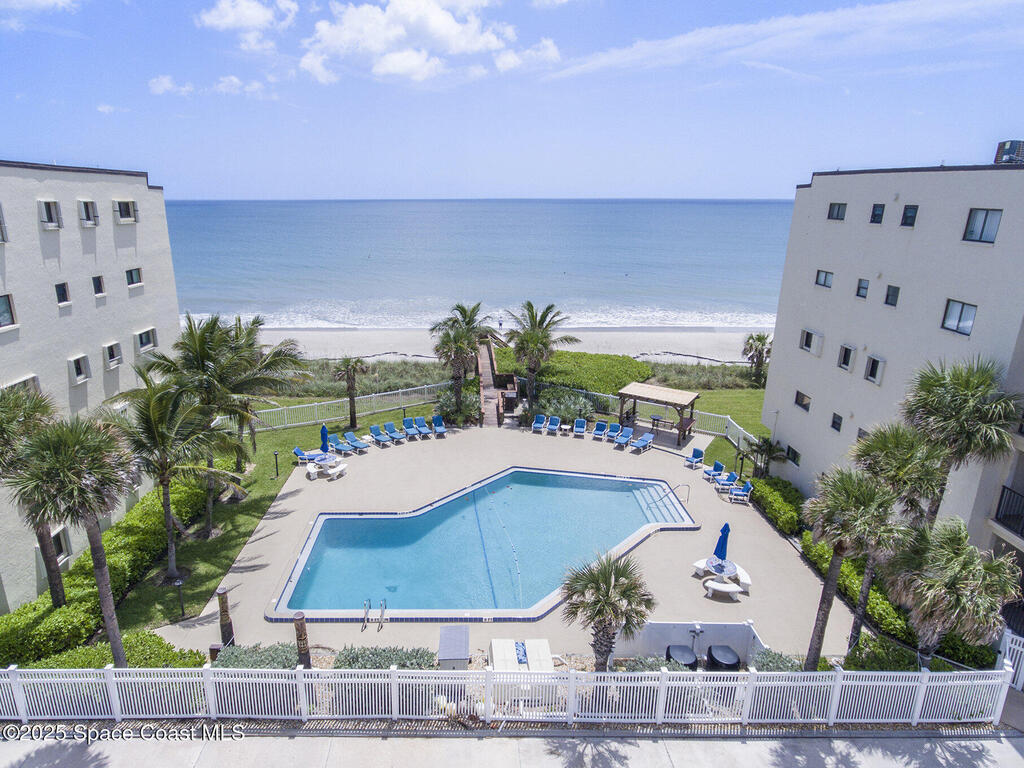 1465 Jimmy Buffett Memorial Highway, Satellite Beach, FL 32937