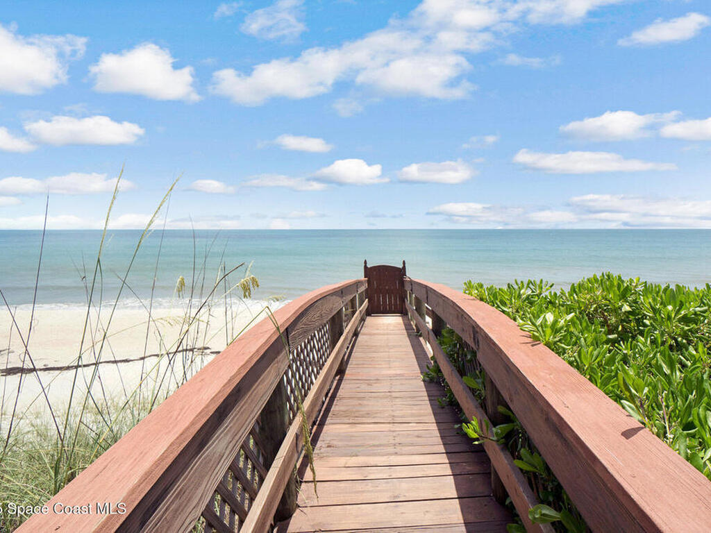 1465 Jimmy Buffett Memorial Highway, Satellite Beach, FL 32937