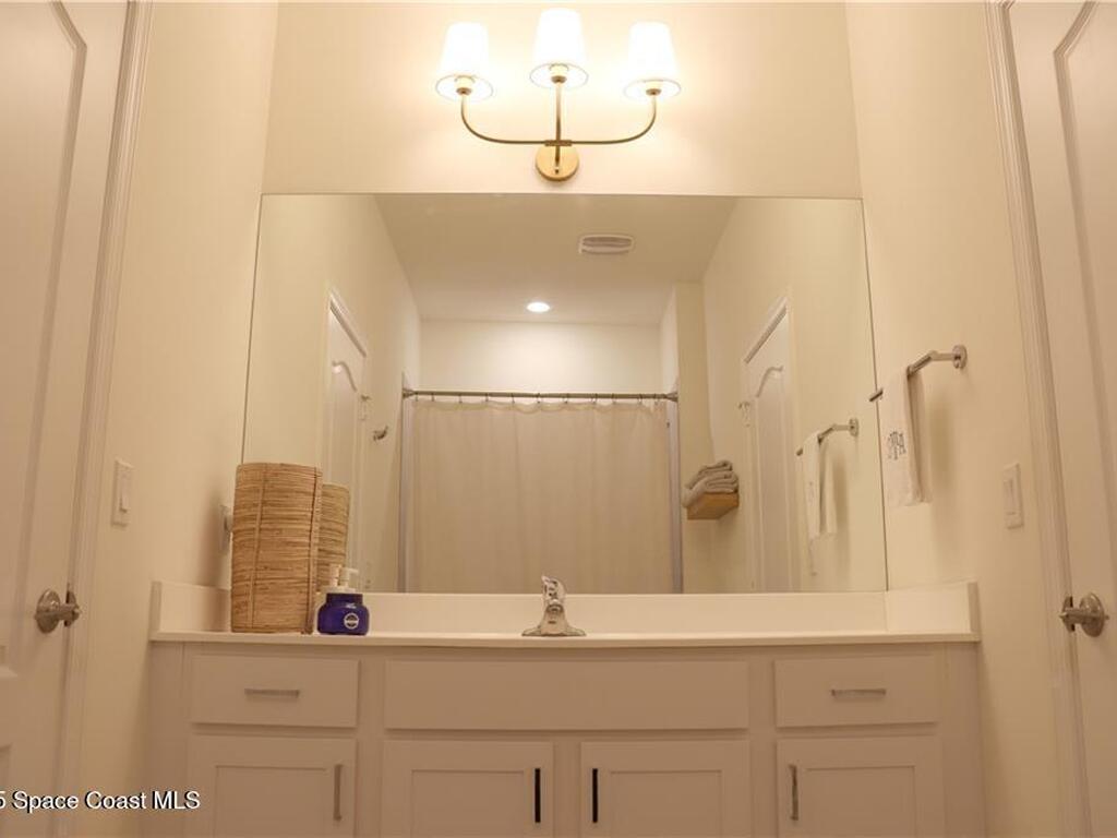 1095 N Verona Trace Drive, Vero Beach, FL 32966