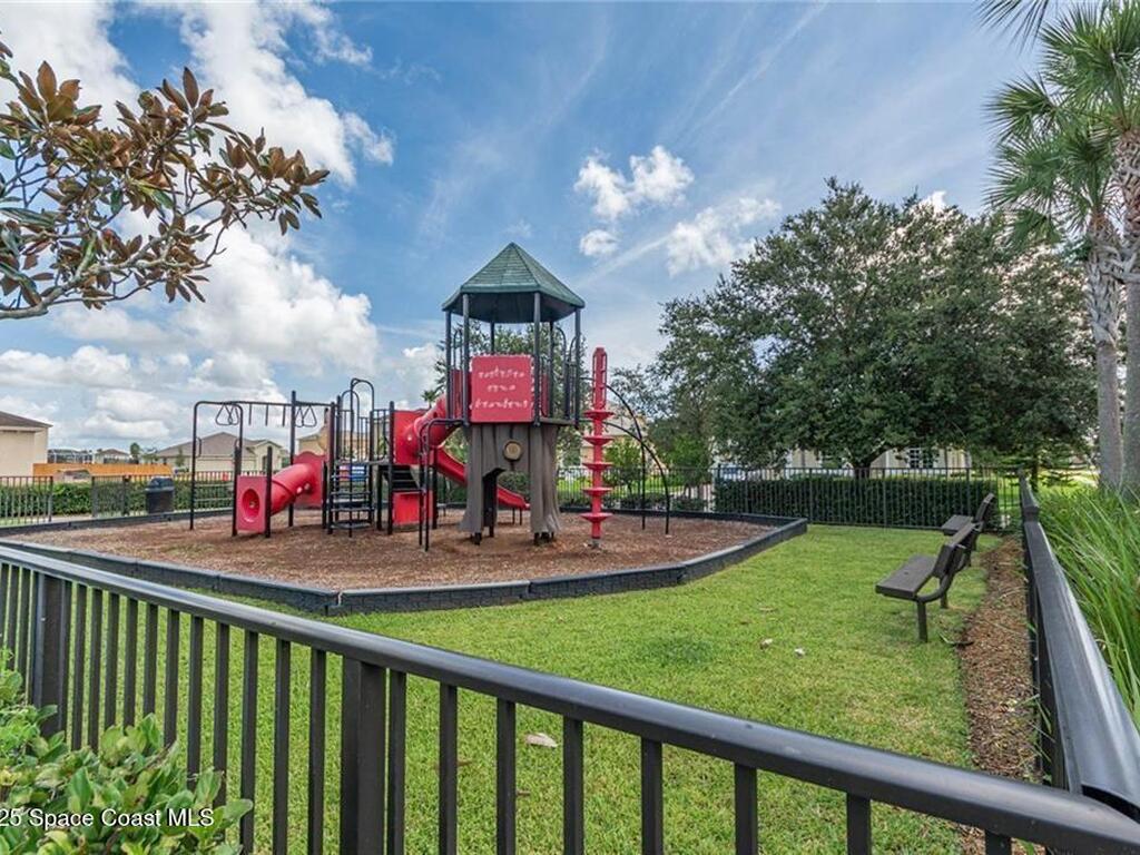 1095 N Verona Trace Drive, Vero Beach, FL 32966