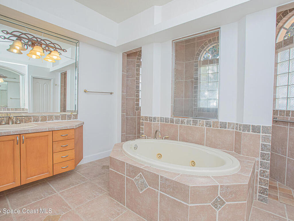4180 Stoney Point Road, Suntree, FL 32940