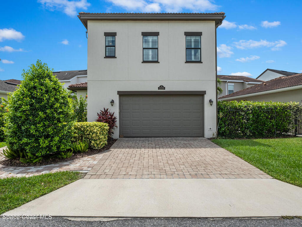 2225 Framura Lane, Melbourne, FL 32940