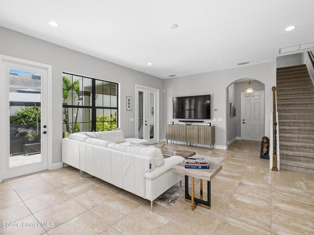 2225 Framura Lane, Melbourne, FL 32940