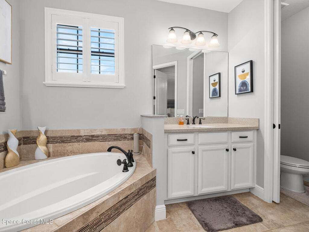 2225 Framura Lane, Melbourne, FL 32940