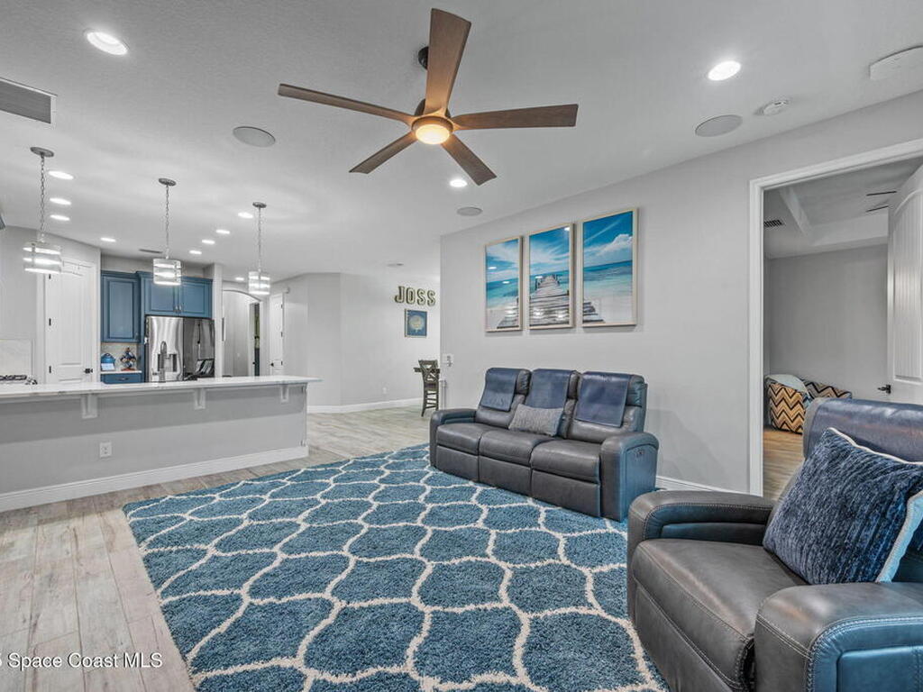 8038 Dobre Way, Melbourne, FL 32940