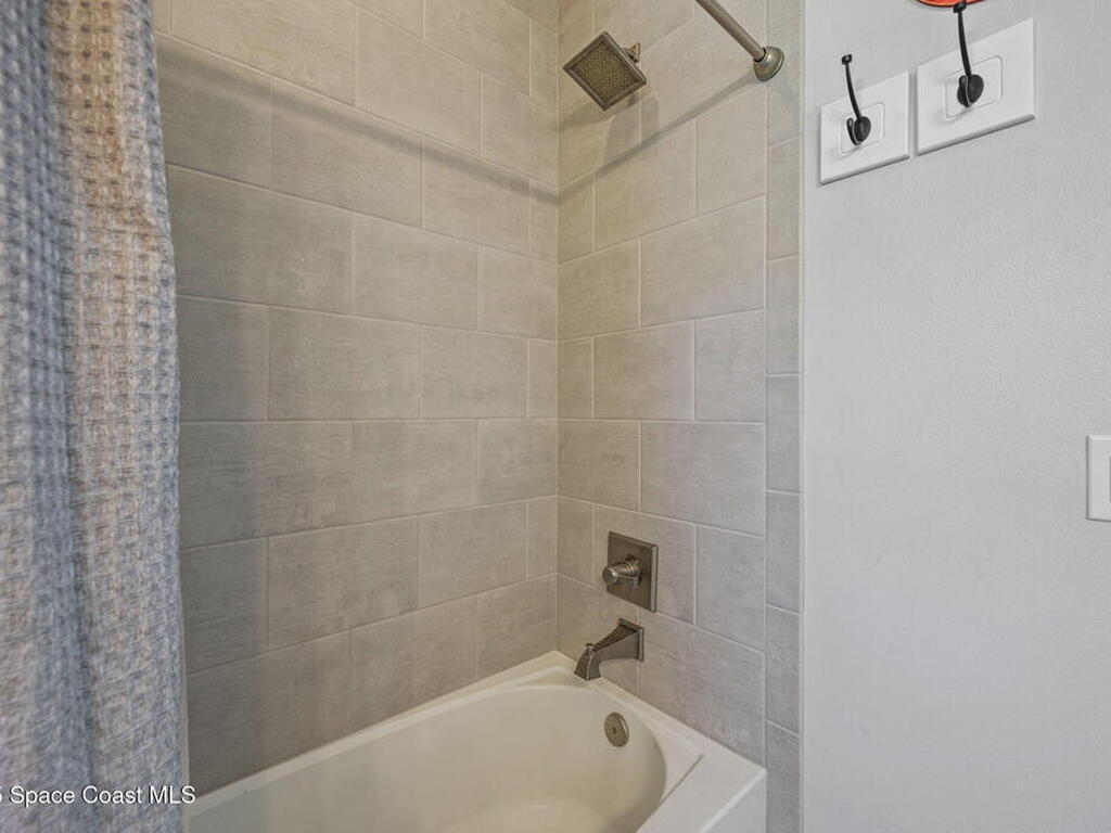 8038 Dobre Way, Melbourne, FL 32940
