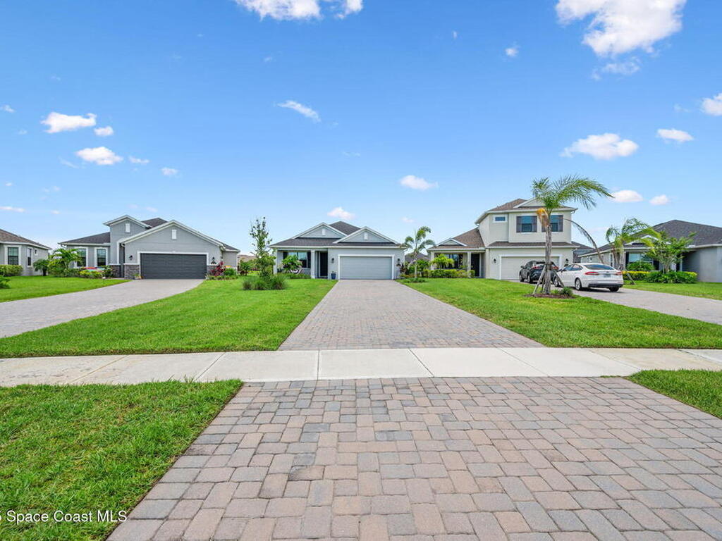 8038 Dobre Way, Melbourne, FL 32940